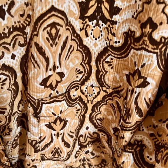 Vintage oversized shirt blouse in tones one brown and beige with prints - Picture 2 of 4